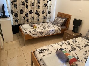 2 bedrooms, WiFi - Beautiful detached villa with private pool. Sea & mountain views (Pissouri)