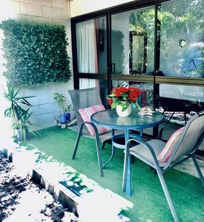 Exterior - Rainforest Retreat (Nelly Bay)