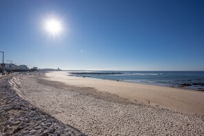 Beach - Tamargueira Beach Apartment (Buarcos)