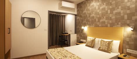 Studio | Seprai premium, brankas, tempat tidur lipat/tambahan, dan Wi-Fi gratis