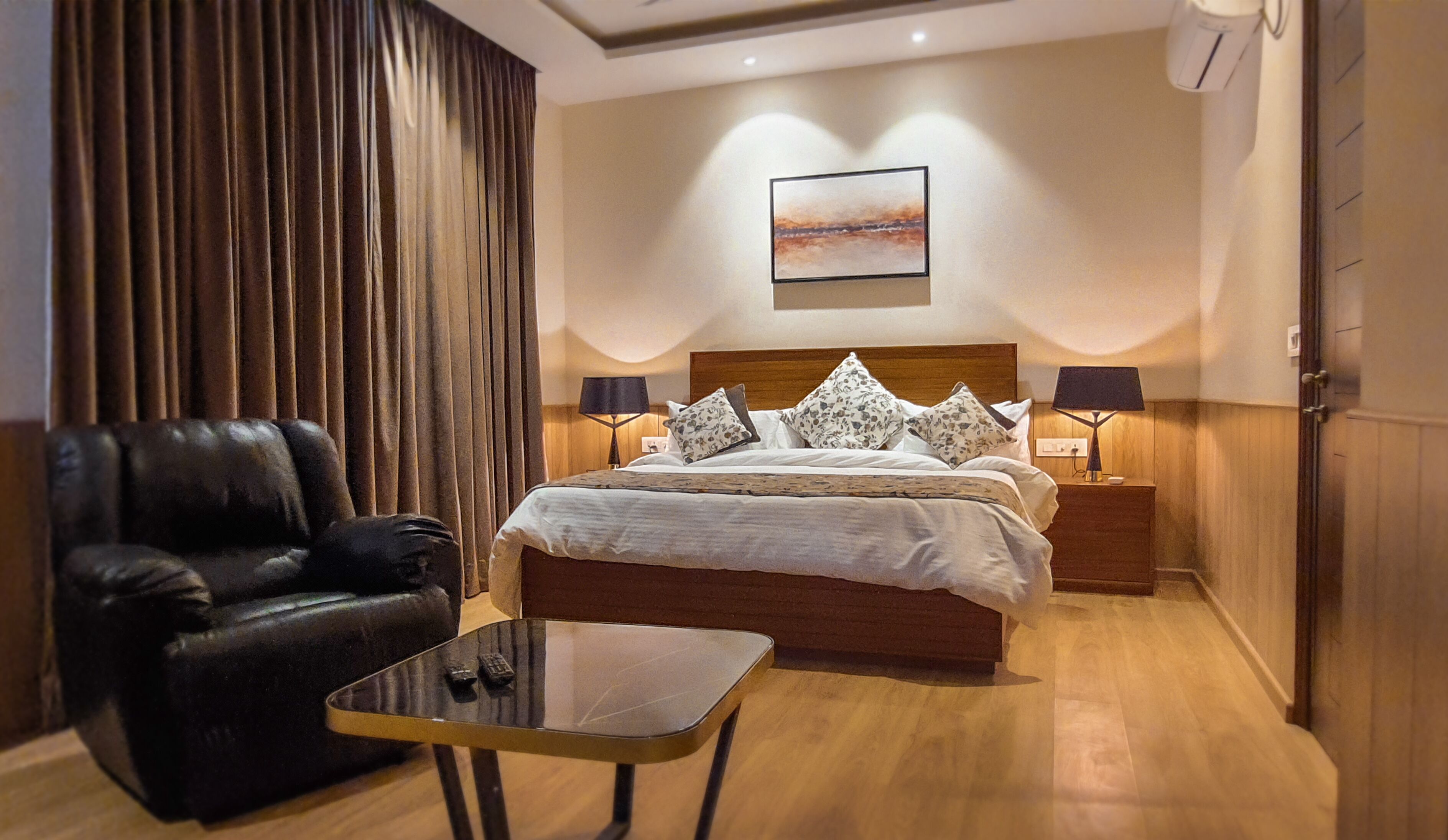 Alpviram Kasauli, 4 Bedroom-Independent Villa