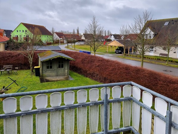 Unclassified image, 1 of 13, button