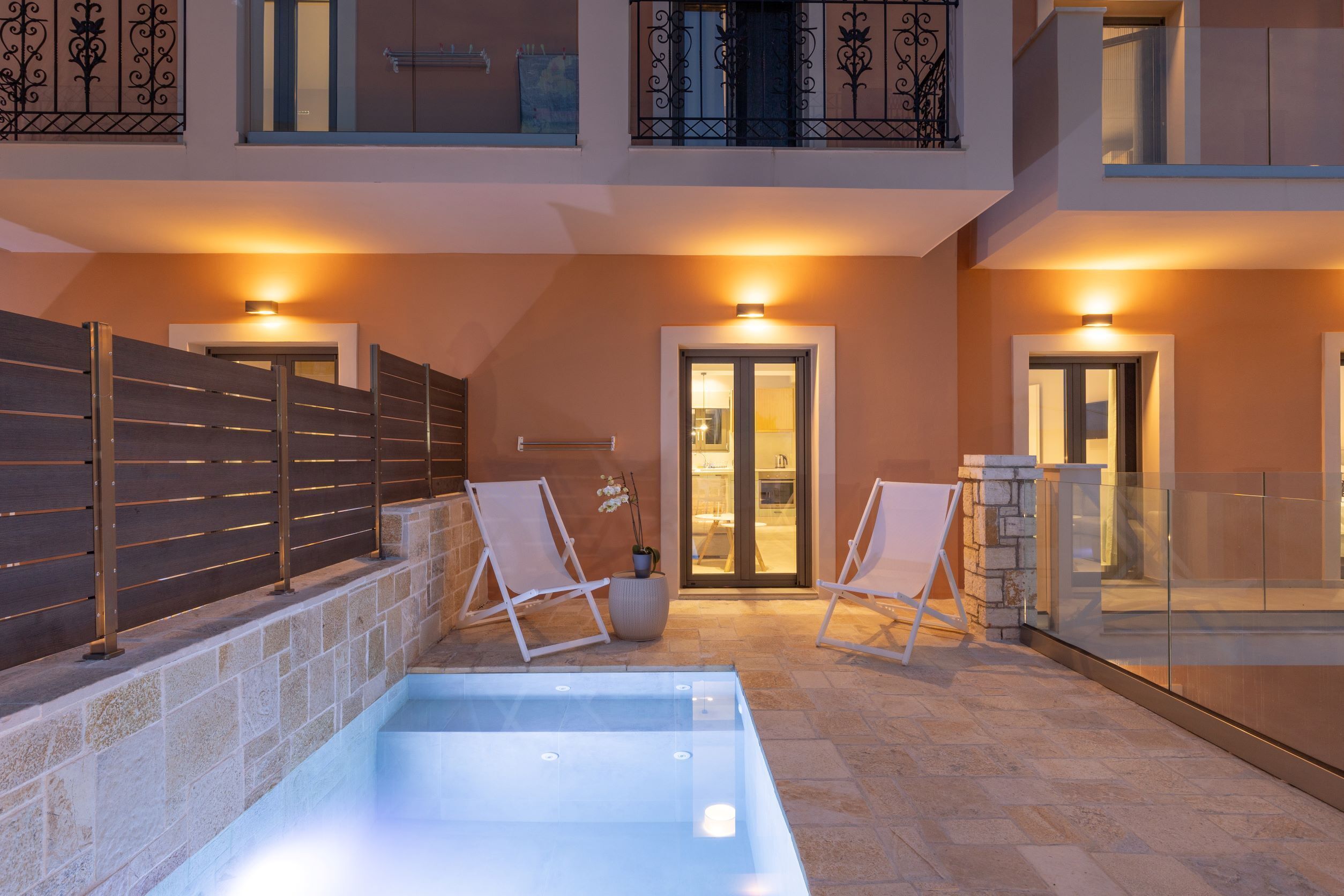 Onore Luxury Suites Dasia ★ Sunset Suite & pool