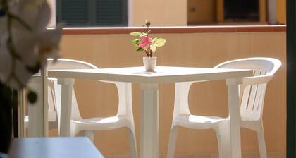Apartment 900 meters from the beach.