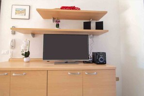Interior - Apartment 900 meters from the beach. (Sardegna)