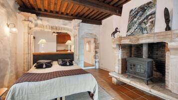 4 habitaciones, wifi gratis y ropa de cama