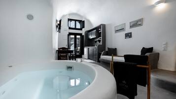 32-inch Smart TV with cable channels, TV, fireplace