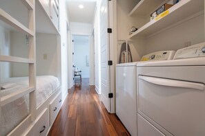 4 bedrooms, iron/ironing board, travel crib, WiFi (free)