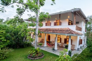 Exterior - Colonial type villa in Galle - 10 min to Unawatuna beach ! (Galle)