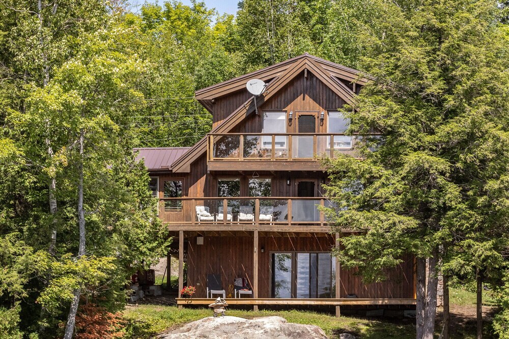 Impressive and spacious 4 bedroom cottage