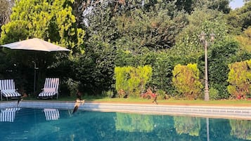 Udendørs pool