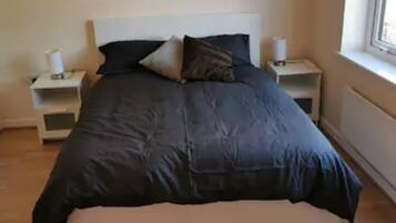 3 bedrooms, free WiFi, bed sheets