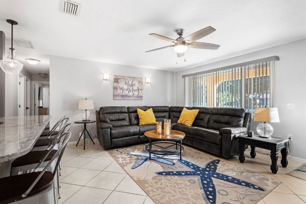 3.5 miles to beach!  Large, private home