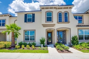 Townhome, 5 Bedrooms | Exterior