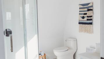Shower, towels, soap, shampoo