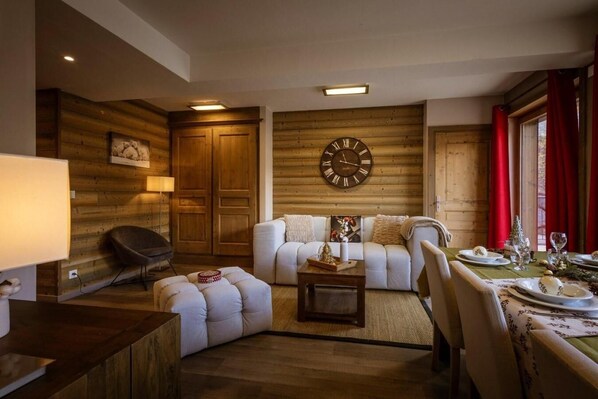 Living area - 250m from ski slopes, 1st floor, terrace, ski locker, 82m², Valloire (Valloire)