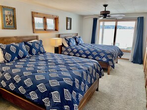 3 bedrooms, desk, travel crib, free WiFi