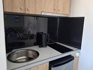 Classic Suite | Laptop workspace, blackout drapes, soundproofing, iron/ironing board - Secret Garden Hotel (Platanias)