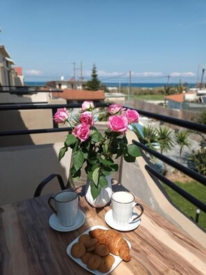 Deluxe Double Room | Laptop workspace, blackout drapes, soundproofing, iron/ironing board - Secret Garden Hotel (Platanias)