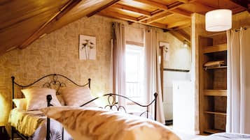 4 chambres, bureau, fer et planche à repasser, Wi-Fi gratuit
