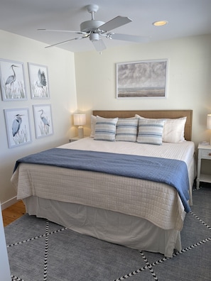 4 bedrooms, iron/ironing board, free WiFi, bed sheets - Pool-Top Home-Walk to Town! (Port Aransas)