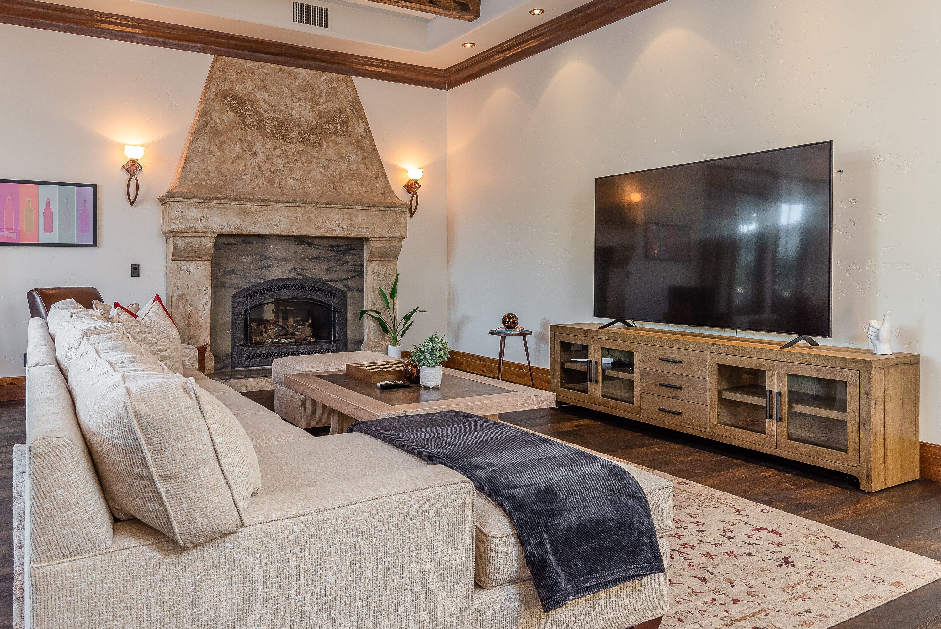 Mira Vista Vineyard Estate - Pool and Spa