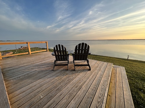 Tiny House on Sunset Point - Back Bay