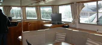 Catamaran accommodation 5 minutes from the beach.