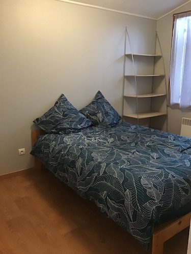 Appartement calme ville médiévale st macaire