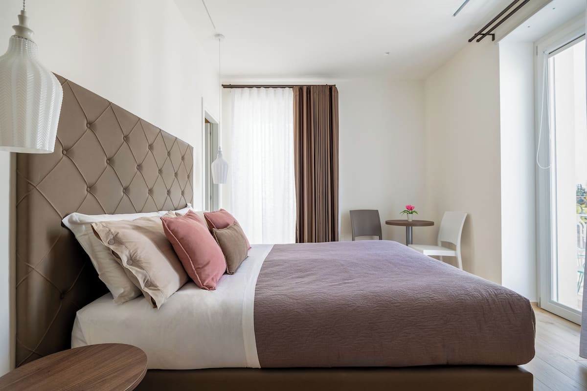 Deluxe-Zimmer, Balkon, Stadtblick