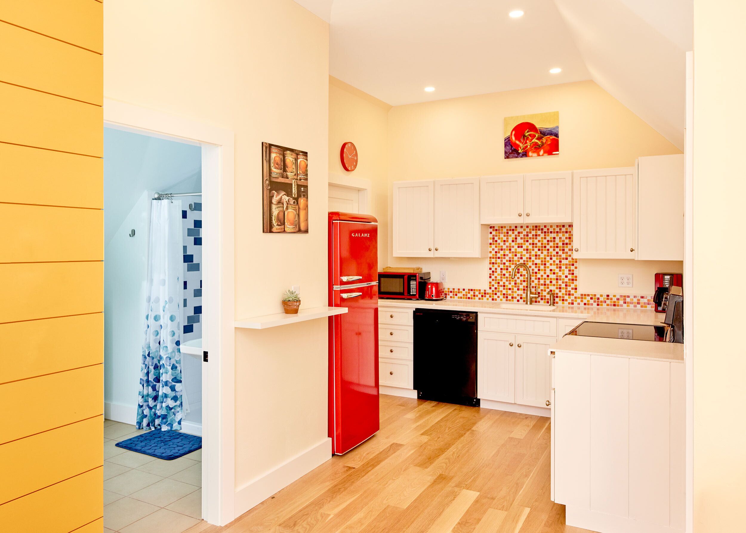 The Farm Loft, on an organic farm - 10 min from beaches!