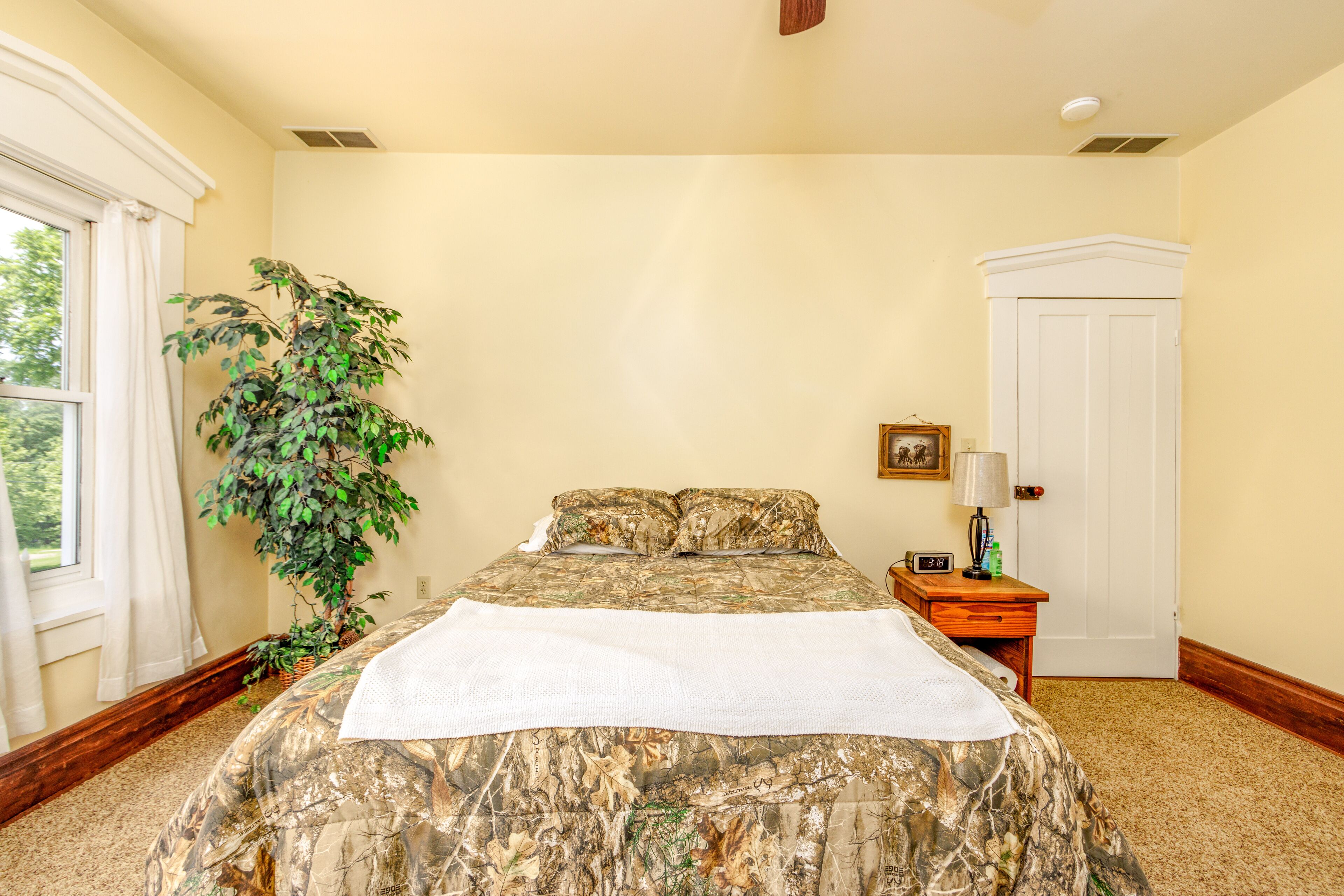 3 bedrooms, free WiFi, bed sheets