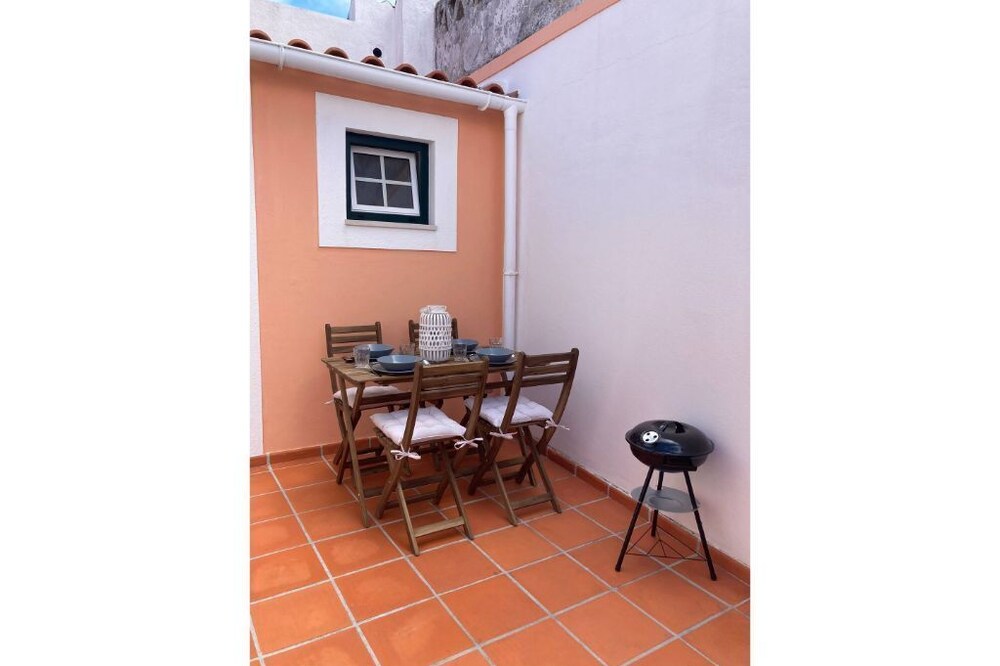 A very nice house with a patio! A very nice house with a patio!