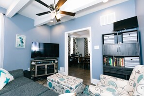 Smart TV, books