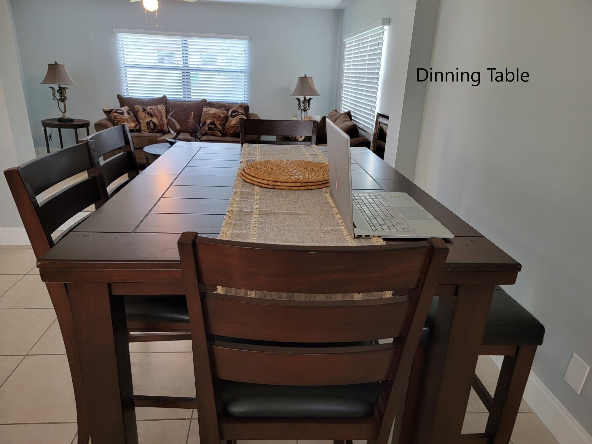 Beautiful 3 bedroom house 5 mins from Singer Island Beach!