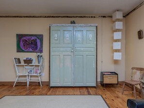 Interior - Eclectic & Spacious Guest Cottage (walk to downtown/pet friendly) (Pittsboro)