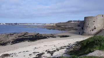 Vlak bij het strand