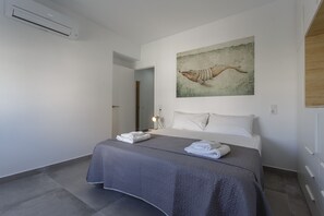 4 chambres, fer et planche à repasser, Wi-Fi gratuit, draps fournis