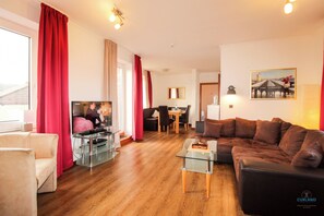 TV, stereo - Haus Elbe Döse Wohnung 17 (Cuxhaven)