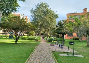 Enceinte de lâhĂ©bergement