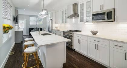 ⭐️5min to center city! google Passayunk Sq. & see the area and beautiful home