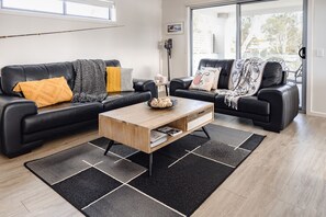 Smart-TV, Netflix, Bücher, Streaming-Dienste