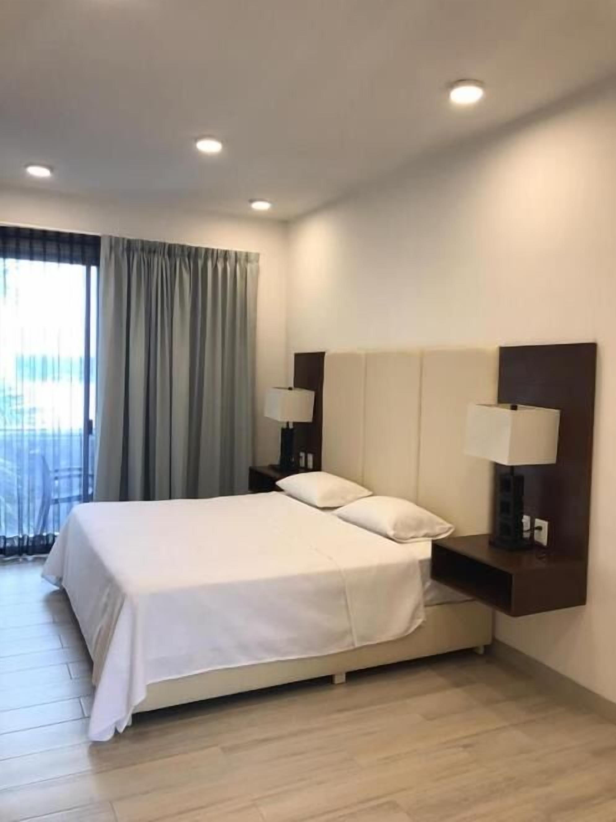 Modern Studio Puerto Aventuras 202