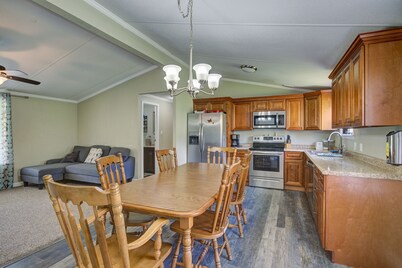 Riverfront Cattle Farm Home in the Mountains