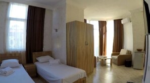 ルーム | WiFi (無料)