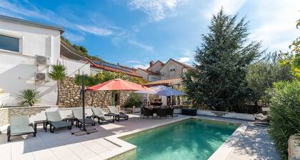 Villa Božana by Aneo Travel