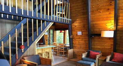 Secluded lakefront cottage with private beach LAKES REGION, DENMARK MAINE