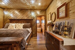 5 habitaciones, tabla de planchar con plancha y wifi gratis 