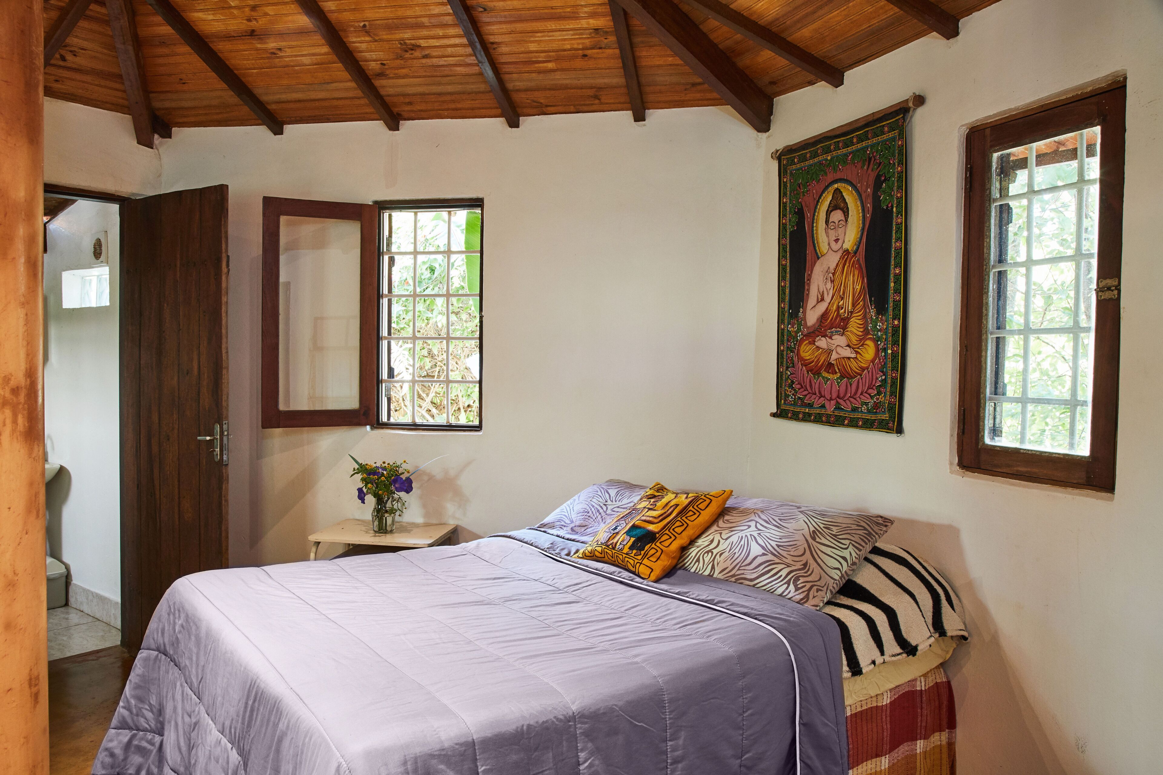 Chalet clásico, baño privado (Jatobá) | 1 habitación, decoración personalizada, muebles diferentes y escritorio 