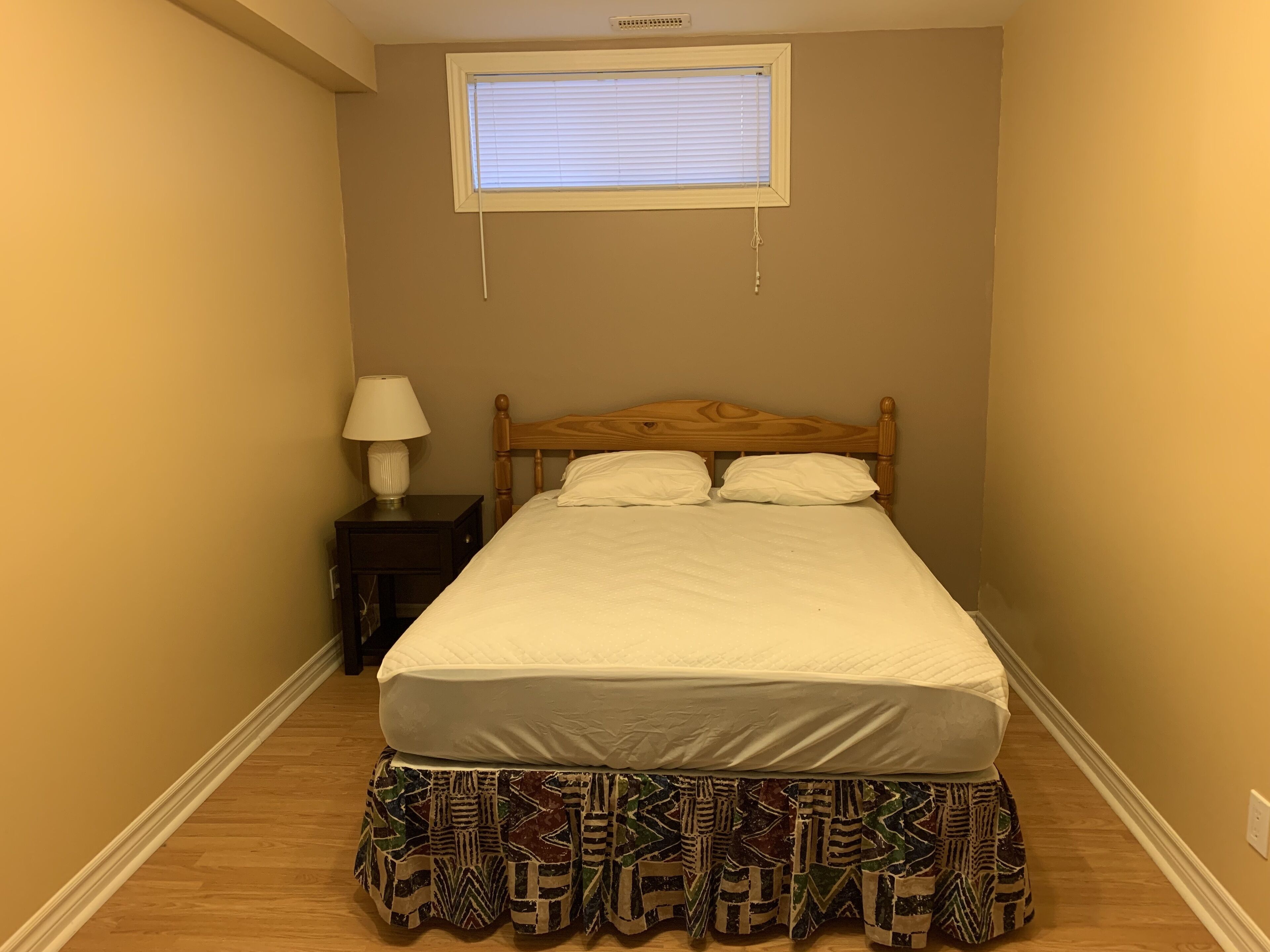 Riverfront All-Year-Round Cottage with the hot tub & pool